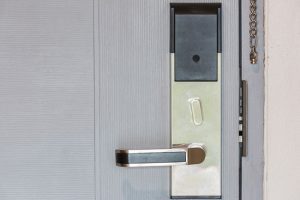 How to Find the Right Commercial Locksmith