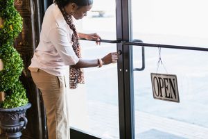 Employee Directives: When to Call the 24-Hour Commercial Locksmith